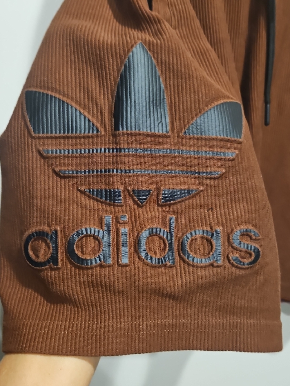 Adidas Men's Brown Corduroy Drawstring Shorts - Picture 2 of 6